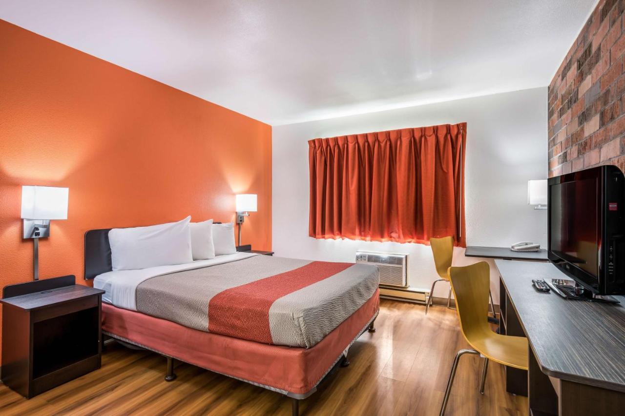 Motel 6-Madison, Wi - East Dış mekan fotoğraf
