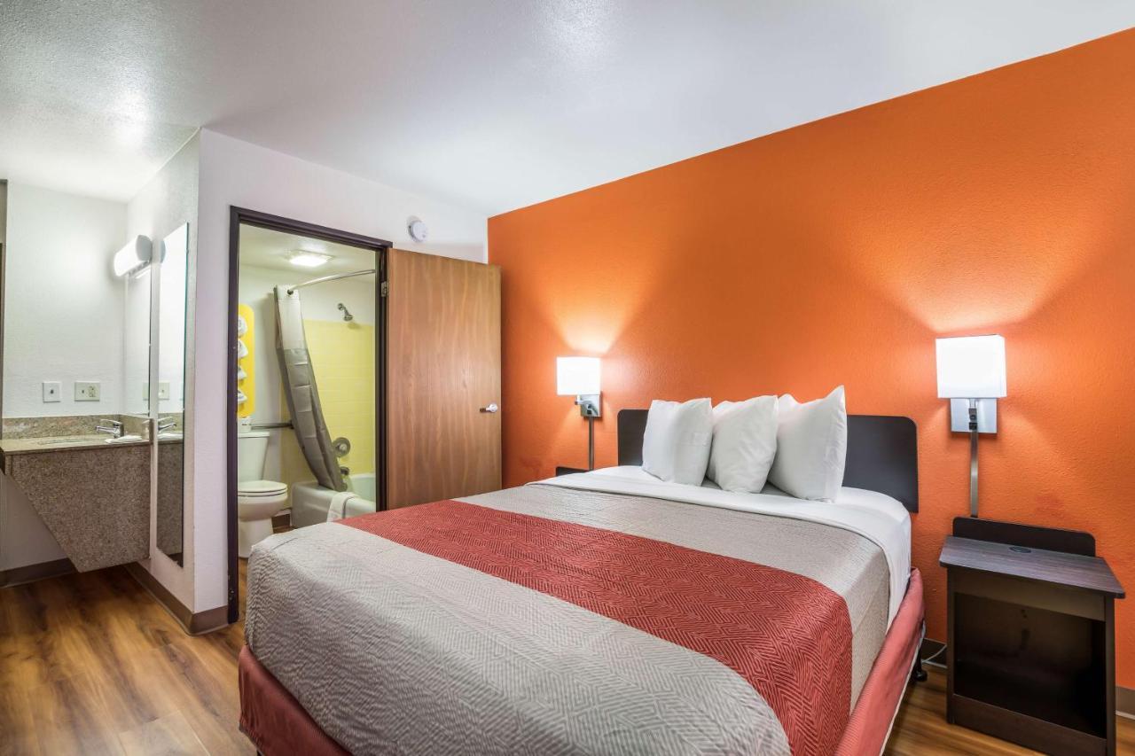 Motel 6-Madison, Wi - East Dış mekan fotoğraf