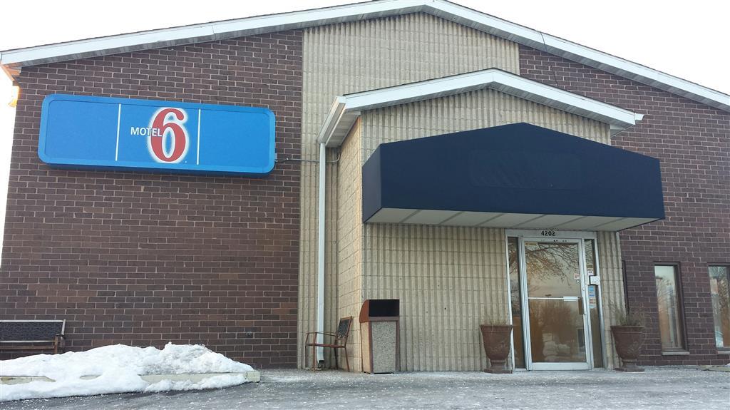 Motel 6-Madison, Wi - East Dış mekan fotoğraf