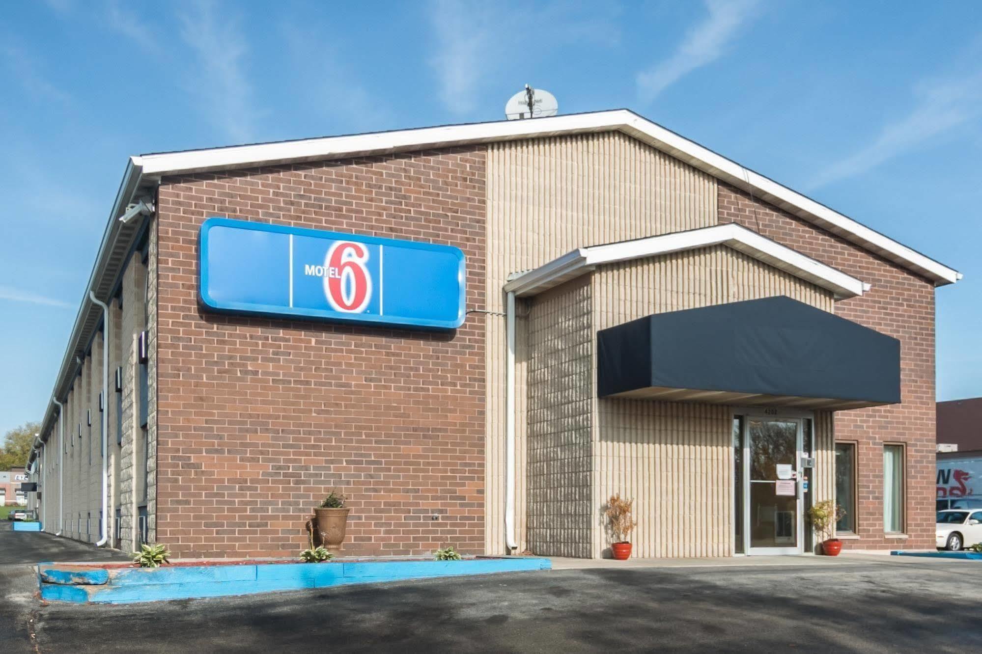 Motel 6-Madison, Wi - East Dış mekan fotoğraf